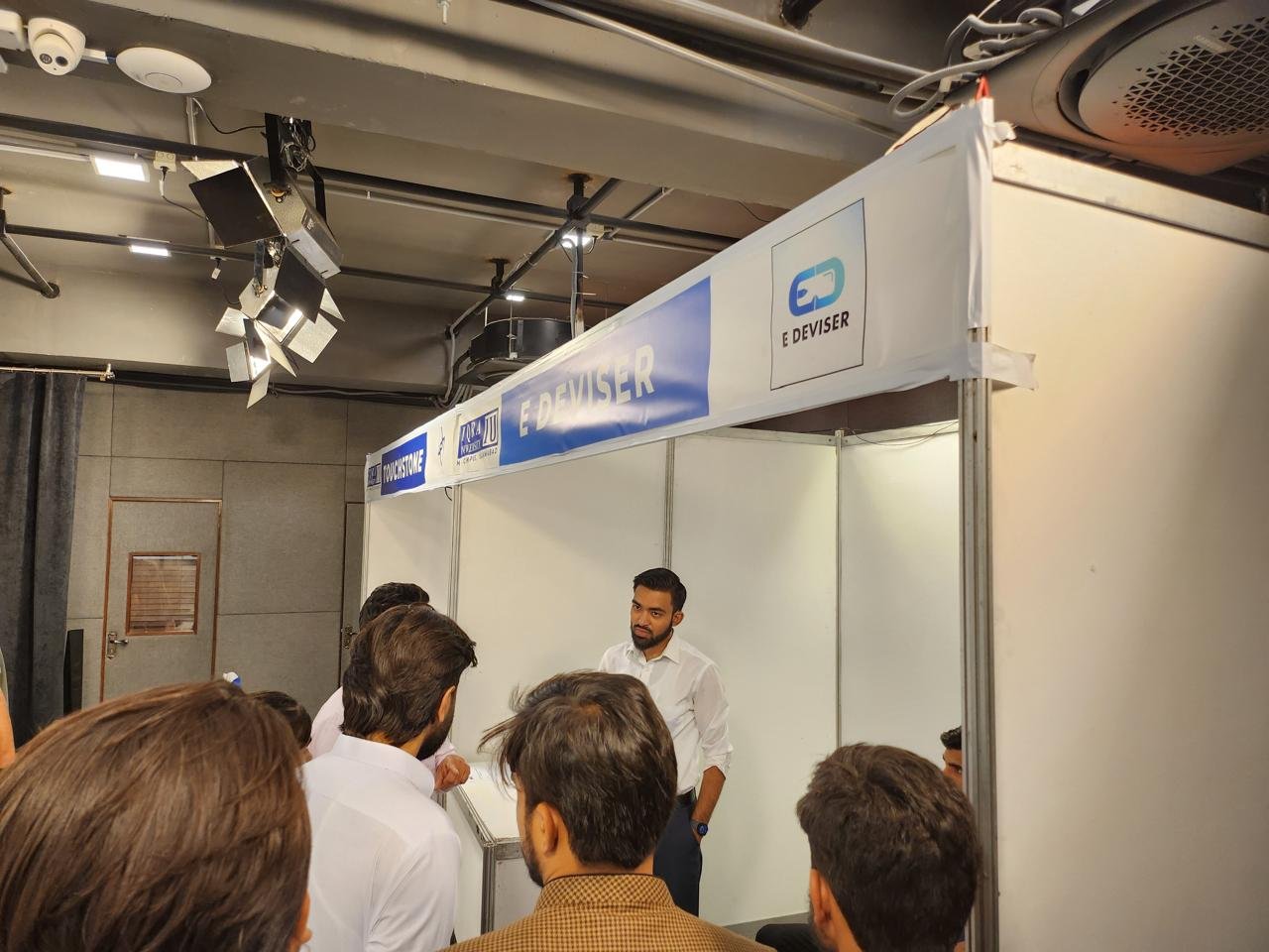 Open House and Job Fair at Iqra University Islamabad image 1